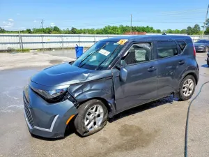Kia Soul 2.0L 4 2025