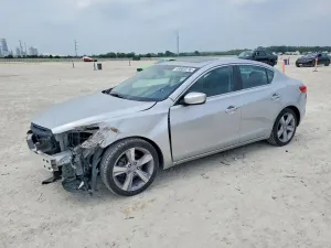 Acura ILX 2.0L 4 2015