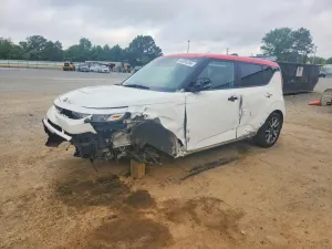 Kia Soul 2.0L 4 2020