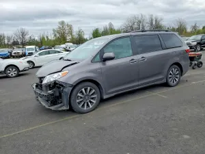 Toyota Sienna 3.5L 6 2019