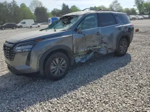 Nissan Pathfinder 3.5L 6 2026