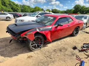 Dodge Challenger 6.4L 8 2015
