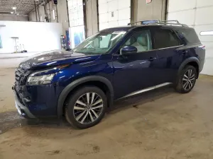 Nissan Pathfinder 3.5L 6 2022