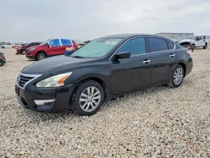 Nissan Altima 2.5L 4 2015