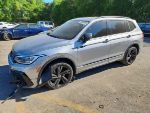 Volkswagen Tiguan 2.0L 4 2024