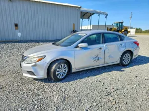 Nissan Altima 2.5L 4 2017