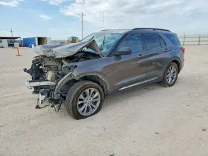 Ford Explorer 2.3L 4 2021