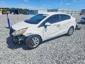 Kia Rio 1.6L 4 2015