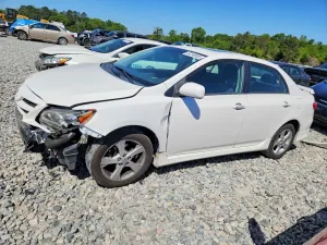 Toyota Corolla 1.8L 4 2012