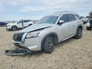 Nissan Pathfinder 3.5L 6 2023