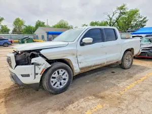 Nissan Frontier 3.8L 6 2022
