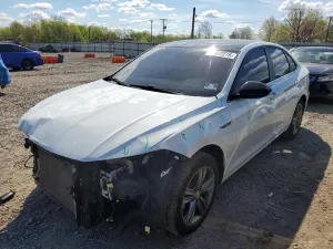 Volkswagen Jetta 1.4L 4 2019
