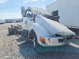 Ford F650 6.7L 6 2015