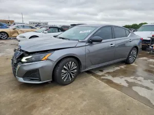 Nissan Altima 2.5L 4 2024