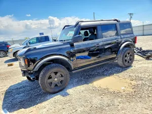 Ford Bronco 2.3L 4 2022