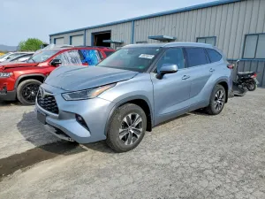 Toyota Highlander 3.5L 6 2021