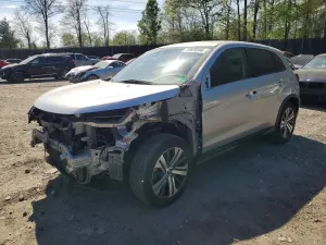Mitsubishi Outlander 2.0L 4 2021