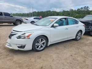 Nissan Altima 2.5L 4 2015