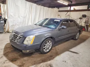 Cadillac DTS 4.6L 8 2010
