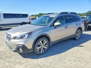 Subaru Outback 2.5L 4 2018