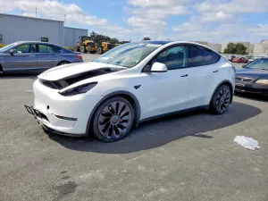 Tesla Model Y 2021