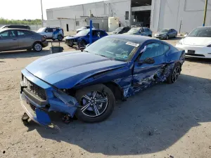 Ford Mustang 2.3L 4 2024