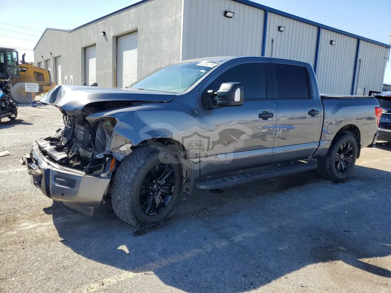 Nissan Titan 5.6L 8 2023