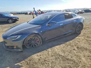 Tesla Model S 2018