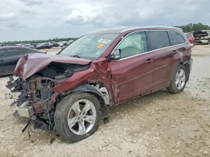 Toyota Highlander 3.5L 6 2014