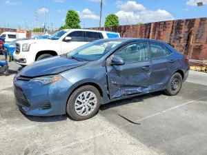 Toyota Corolla 1.8L 4 2017