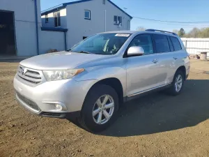 Toyota Highlander 3.5L 6 2013