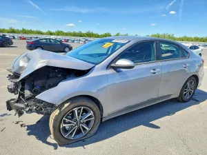 Kia Cerato / Forte / K3 2.0L 4 2024