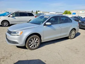 Volkswagen Jetta 2.5L 5 2011