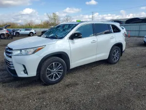 Toyota Highlander 3.5L 6 2018