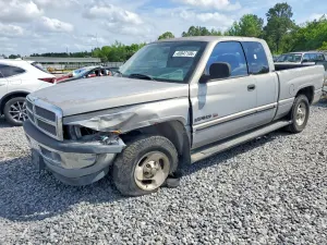 Dodge RAM 5.9L 8 2001