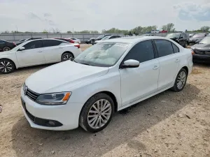 Volkswagen Jetta 1.8L 4 2014
