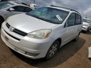 Toyota Sienna 3.3L 6 2004
