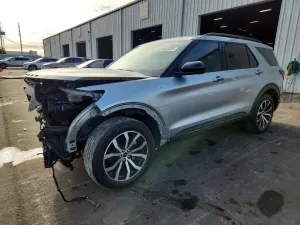 Ford Explorer 2.3L 4 2023