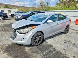 Hyundai Elantra 1.8L 4 2012