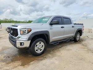 Toyota Tundra 5.7L 8 2015