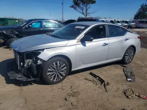 Nissan Altima 2.5L 4 2025