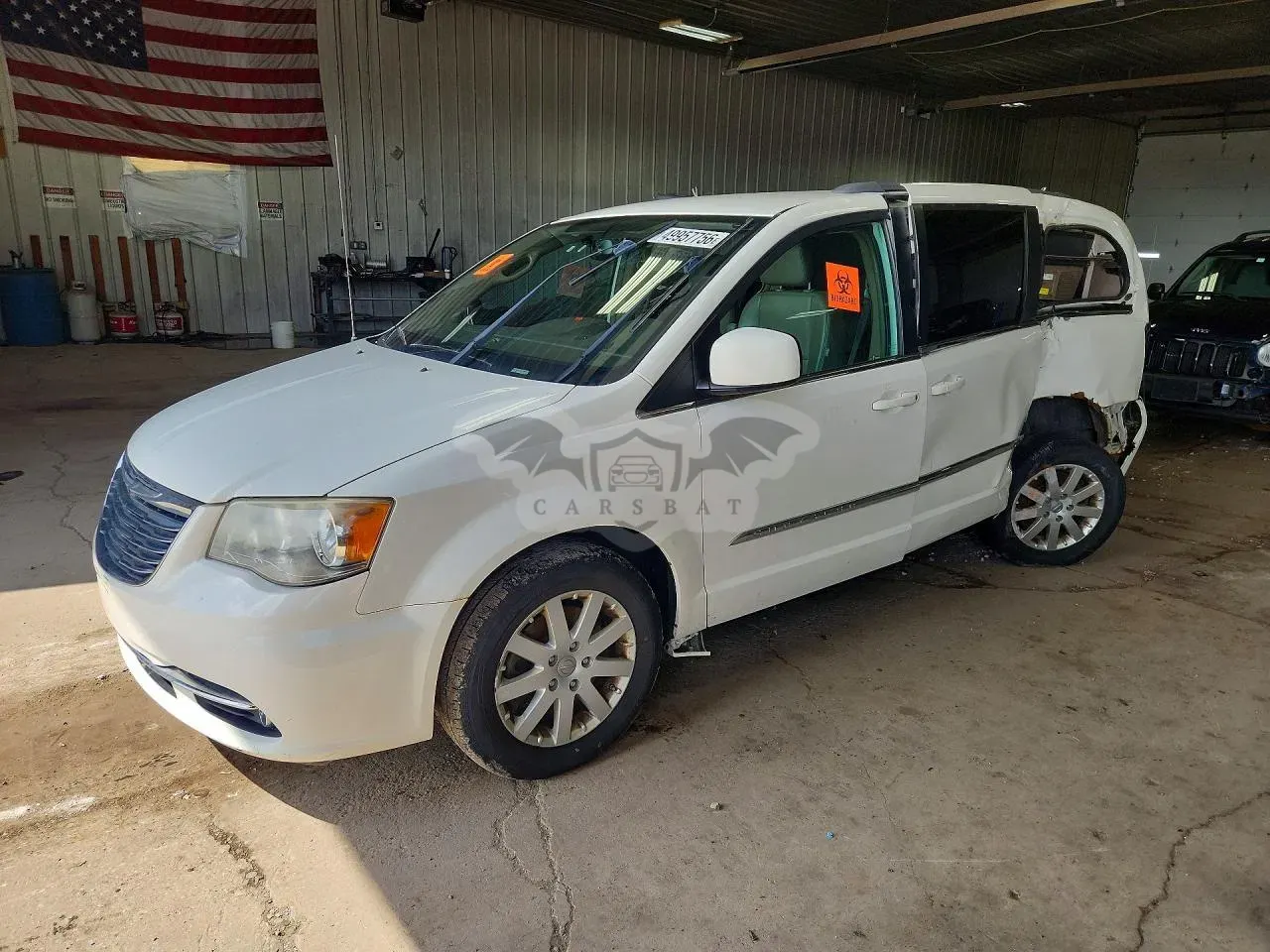 Chrysler Town & Country 2013