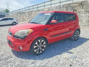 Kia Soul 2.0L 4 2012