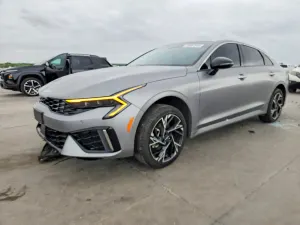 Kia K5 2.5L 4 2025