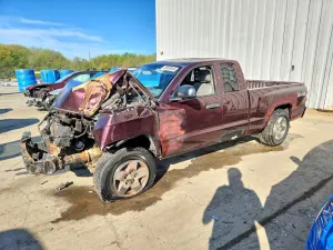Dodge Dakota 4.7L 8 2005