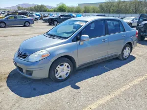 Nissan Versa 1.8L 4 2010