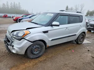 Kia Soul 2.0L 4 2012