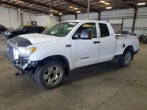 Toyota Tundra 5.7L 8 2008