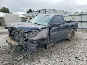 Dodge RAM 5.7L 8 2012