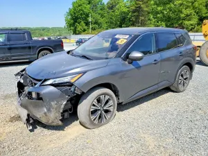 Nissan Rogue 2.5L 4 2021